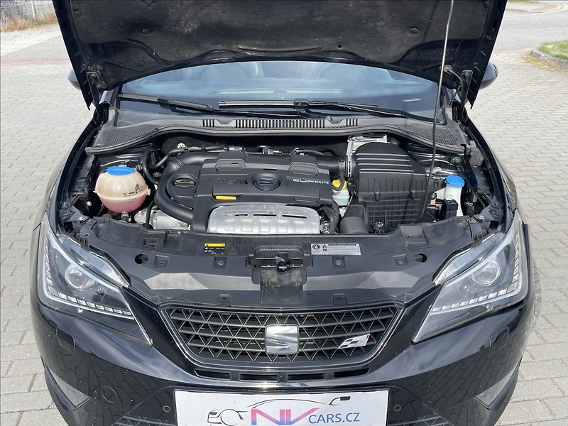 Seat Ibiza 1,4 TSI FR 135kw Automat DPH - fotka 21 z 38
