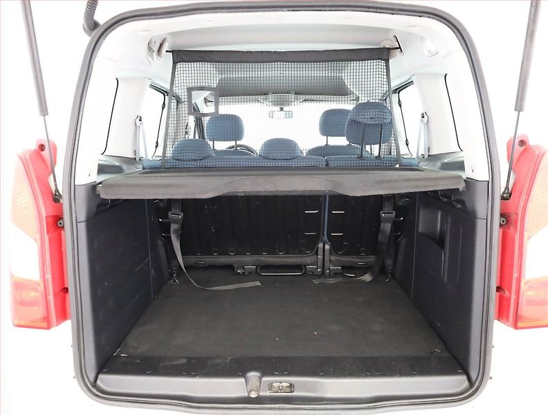 Citroën Berlingo (2010) 1.6 HDi, 5Míst, 1Maj, DPH - fotka 11 z 11