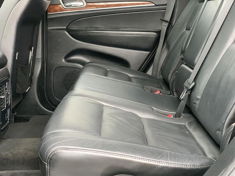 Jeep Grand Cherokee 3.0 CRD LIMITED AUTOMAT KŮŽE - fotka 31 z 52