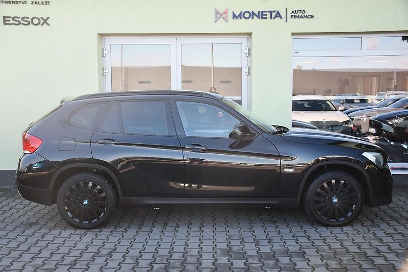 BMW X1 xDrive18d 2xALU - fotka 17 z 37