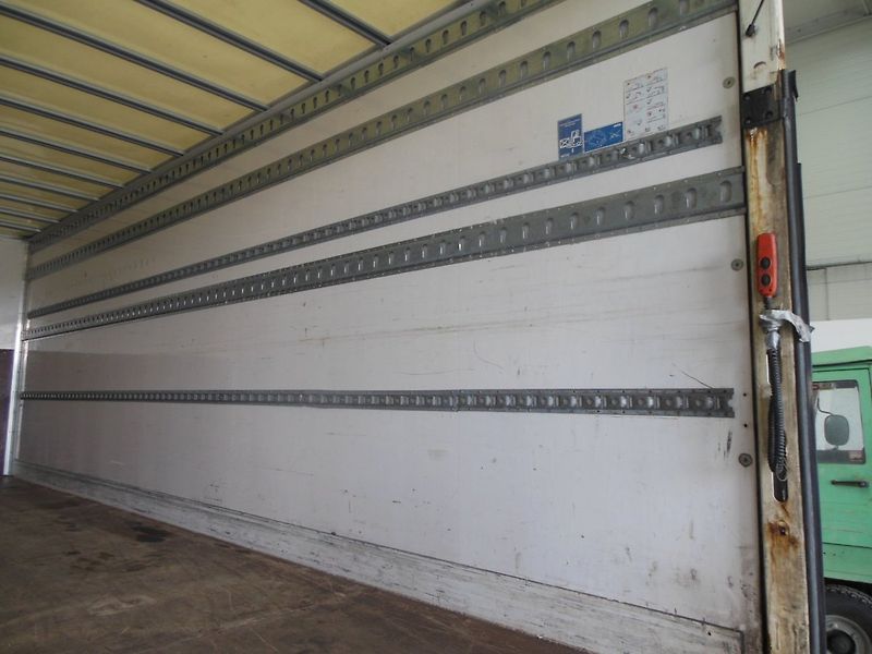 MAN TGL 12.220 BL, Spací kabina, D-hol - fotka 16 z 35