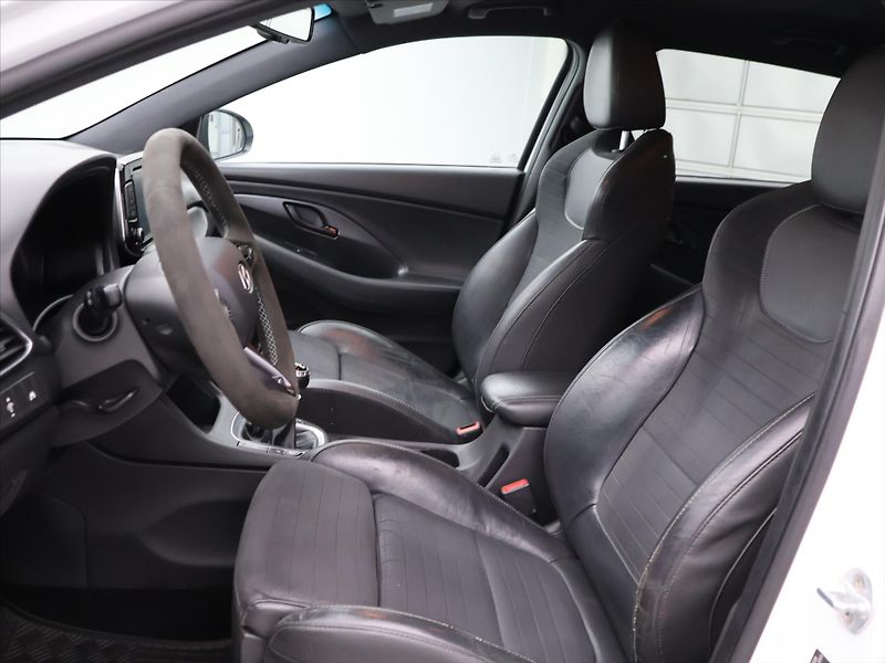 Hyundai i30 2,0 N 202kW Performance CZ - fotka 11 z 31