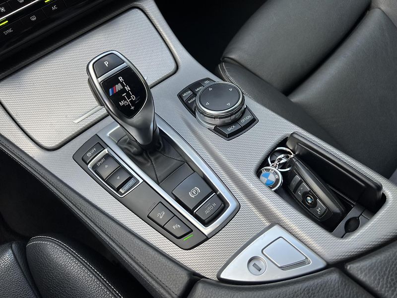 BMW Řada 5 M 550d xDrive 280 kW F10 740Nm - fotka 12 z 25