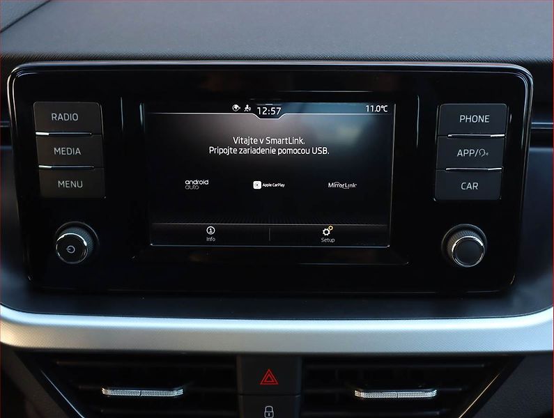 Škoda Scala (2019) 1.6 TDI, Serv.kniha, Tempomat - fotka 18 z 20