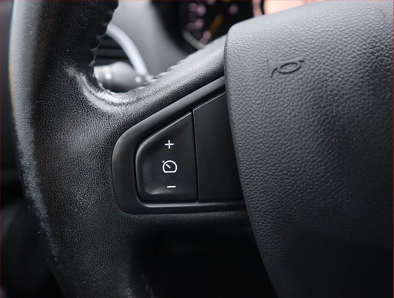 Renault Mégane (2015) Limited 1.5 dCi, Tempomat - fotka 16 z 17
