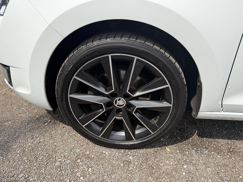Škoda Rapid 1.2 TSI - fotka 23 z 25