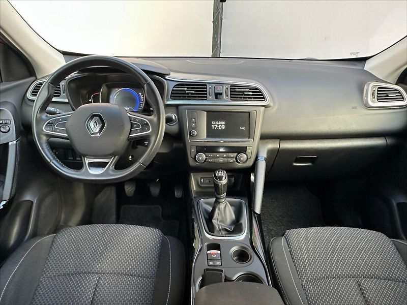 Renault Kadjar 1,2 TCe 96KW-CZ-SERVIS!! - fotka 16 z 39