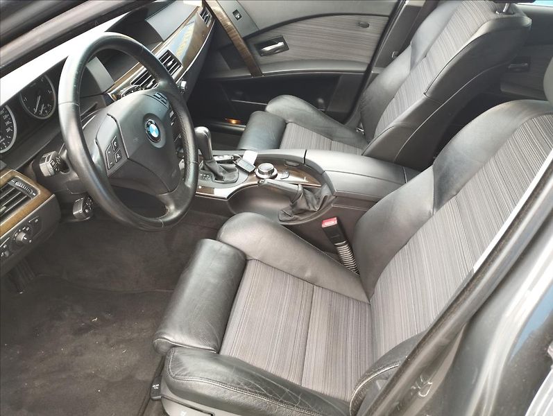 BMW Řada 5 D 170KW   3,0 - fotka 7 z 19