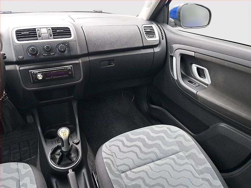 Škoda Fabia (2009) 1.2, po STK, Klima, udržované - fotka 7 z 15