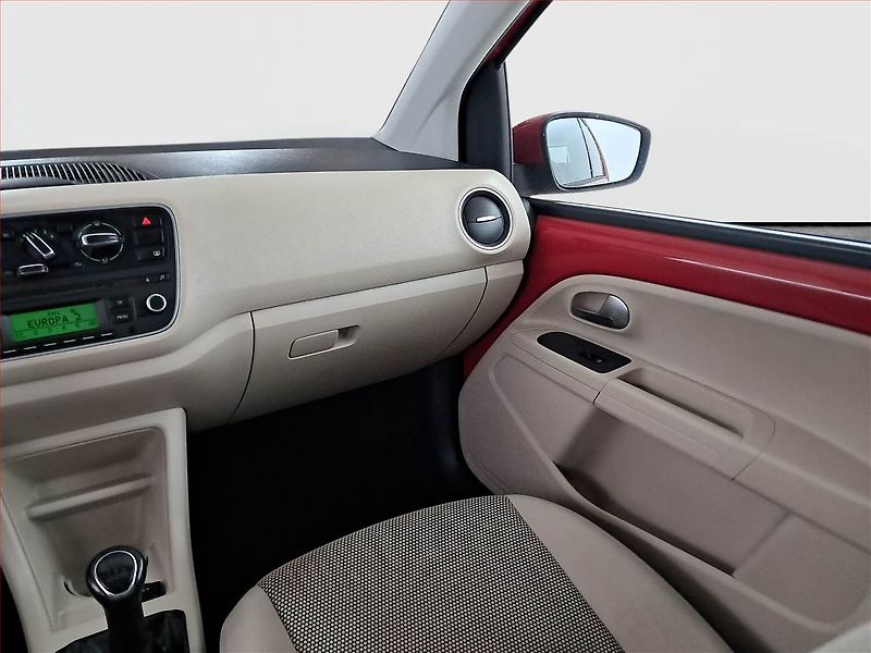 Škoda Citigo (2012) 1.0 MPI - fotka 8 z 15