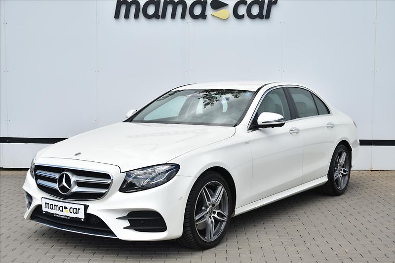 Mercedes-Benz Třídy E 220D 4MATIC AMG NAVI ČR - fotka 3 z 34