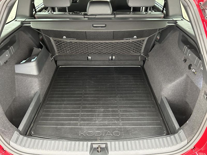 Škoda Kodiaq 2.0 TSI 4x4 RS - fotka 25 z 26