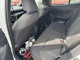 Toyota Yaris Cross 1,5 Style 4x4 - náhled 11