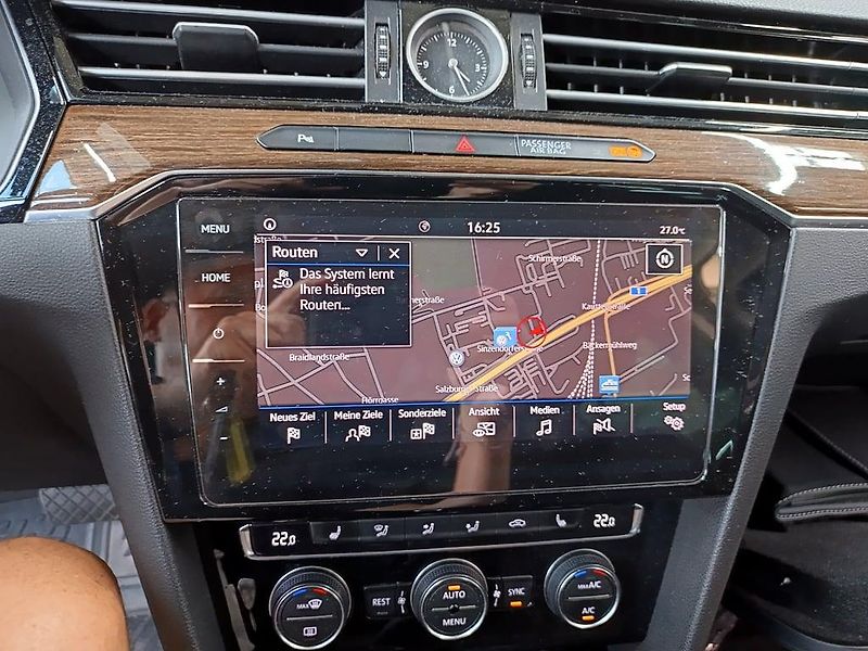 Volkswagen Passat (2018) 2,0 TDi 4Motion DSG 140 KW - fotka 15 z 15