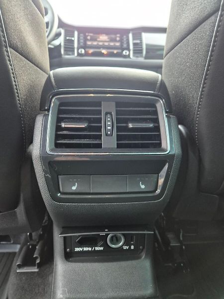 Škoda Kodiaq 2,0 TDI DSG  4X4 140kW Style, - fotka 12 z 33