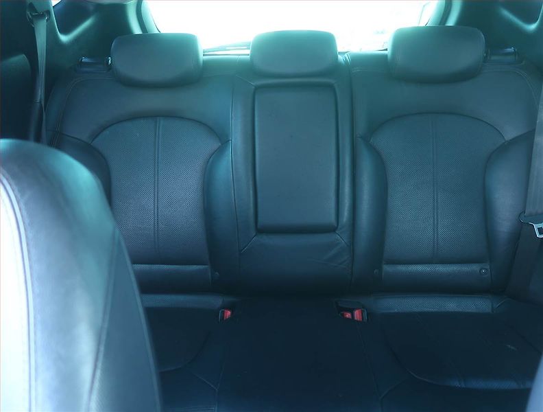 Hyundai ix35 (2013) 2.0 CRDi, 4X4, Automat - fotka 10 z 15