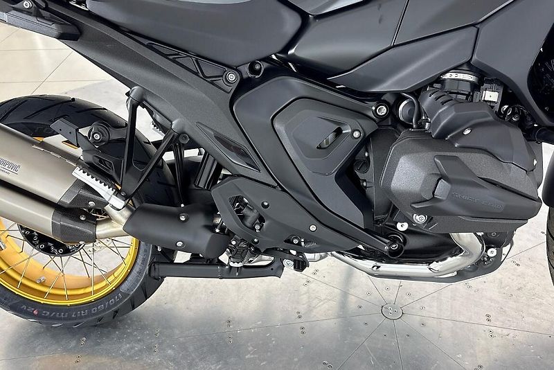 BMW R 1300 GS - fotka 5 z 13
