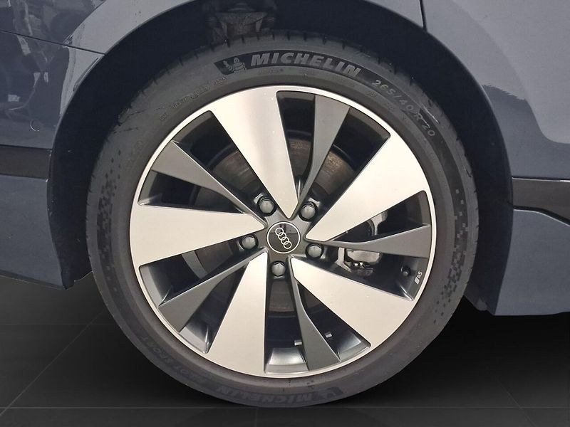 Audi A6 e-tron S-Line Vzduch Matrix Ta - fotka 3 z 9