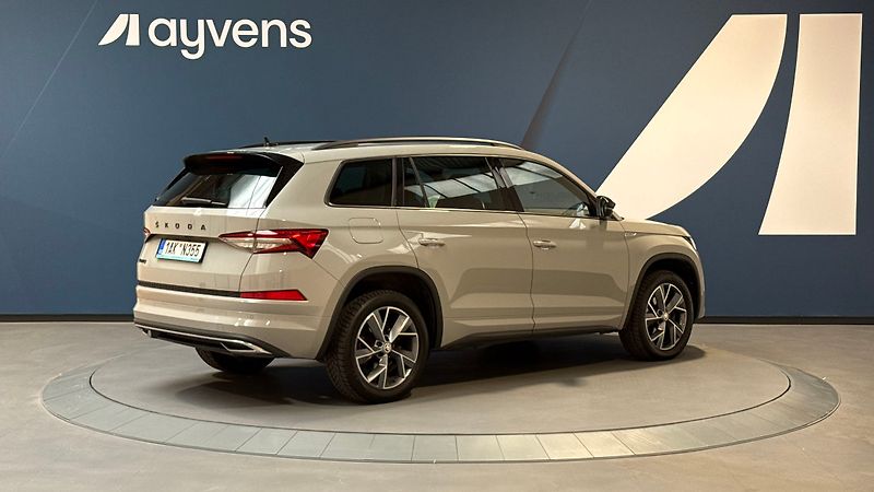 Škoda Kodiaq 2.0 TDI 110 kW Sportline DSG - fotka 2 z 17
