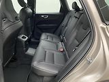 Volvo XC60 (2026) T6 AWD AUT DARK PLUS - náhled 6