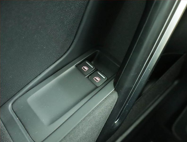 Volkswagen Beetle (2018) 1.2 TSI, Navi, Tempomat - fotka 14 z 15