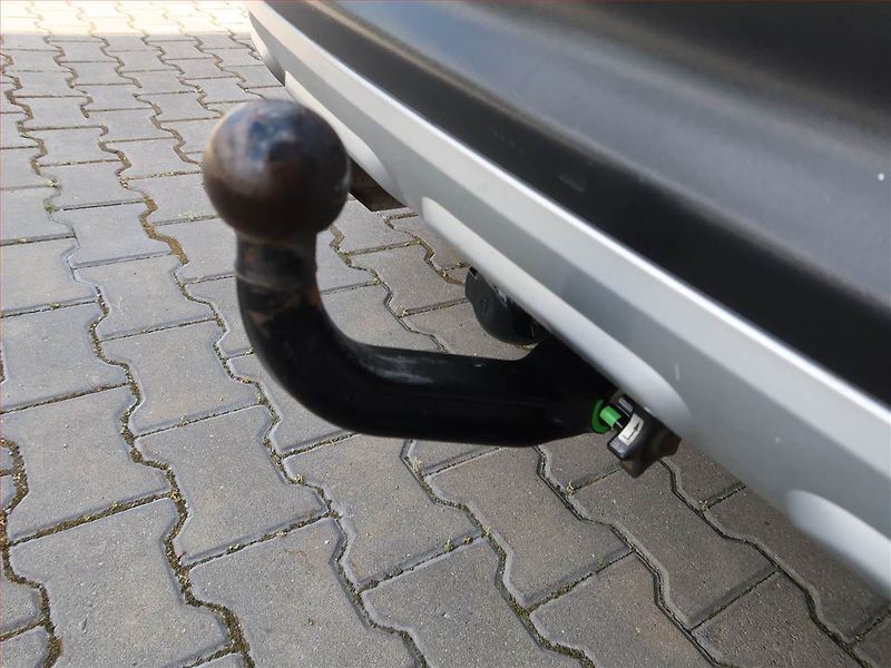 Škoda Yeti (2010) 2.0 TDI, 4X4, Tempomat - fotka 17 z 17