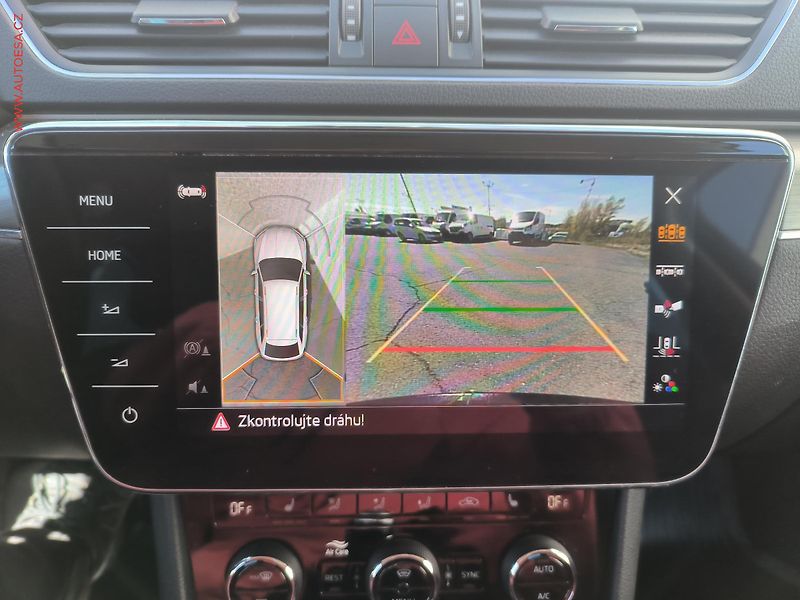 Škoda Superb (2022) 2.0 TSi 4x4, ČR, Scout, DSG - fotka 18 z 36