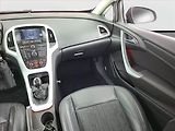 Opel Astra (2011) 2.0 CDTI, Xenony, Tempomat - náhled 8