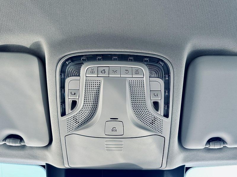 Mercedes-Benz Třídy V (2021) V 220d AVG 4M AIRMATIC - fotka 30 z 31
