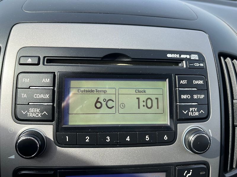 Hyundai i30 1.6CRDI 66kw - fotka 29 z 31