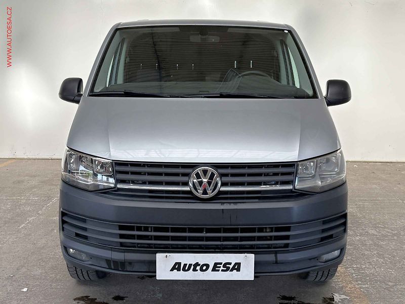 Volkswagen Transporter (2016) 2.0TDi L1H1, ČR, 103kW, AC - fotka 2 z 12