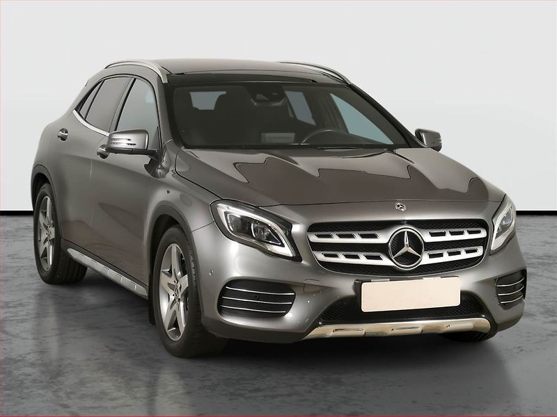 Mercedes-Benz GLA (2018) AMG line 220 4MATIC - fotografie inzerátu
