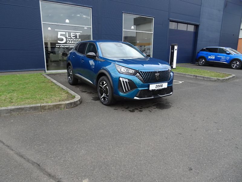 Peugeot 2008 (2026) ALLURE Hybrid 145k e-DCS6 - fotka 1 z 45