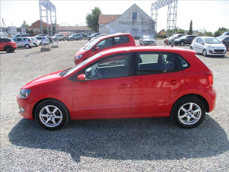 Volkswagen Polo 1,2 TSi, klima, serv. kniha, - fotka 8 z 37