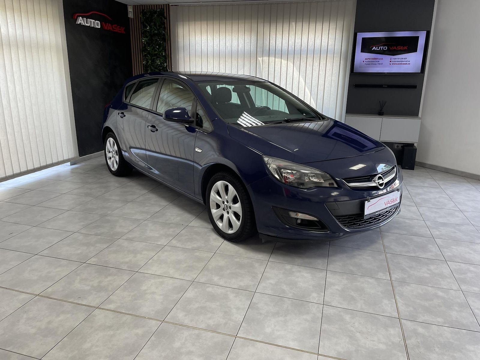 Opel Astra 1.6 i 85kW ČR DIGIAC SERVISKA