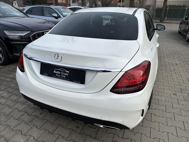 Mercedes-Benz Třídy C 180 AMG,Aut. multibeam - fotka 7 z 31