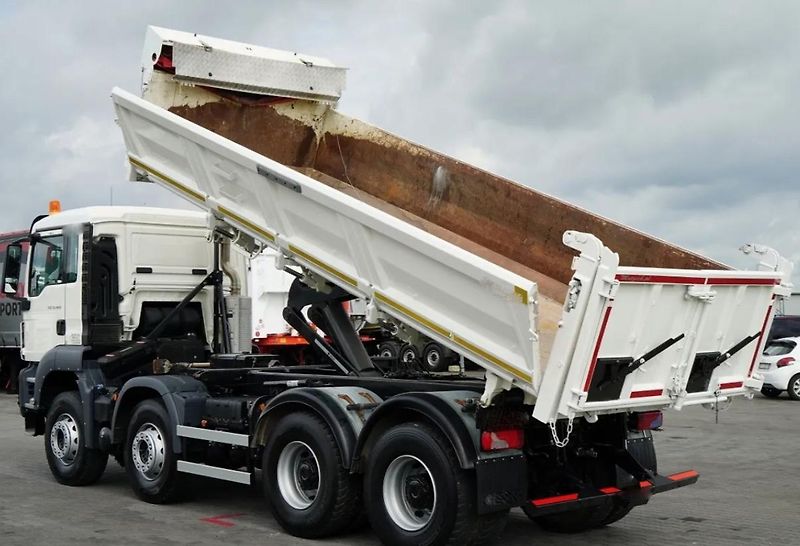 MAN TGS (2017) 35.420 8x4 Bordmatik EURO 6 - fotka 8 z 20