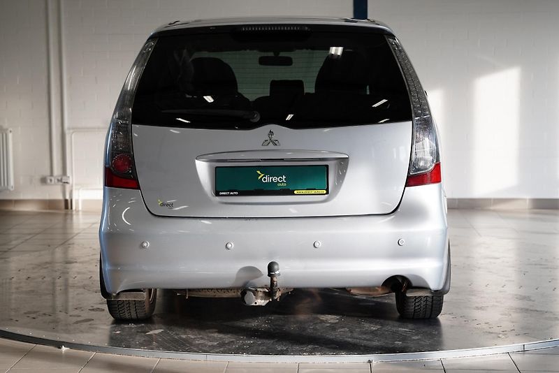 Mitsubishi Grandis - fotka 8 z 21