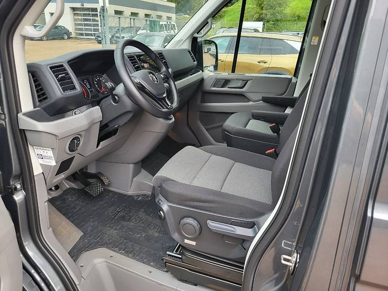 Volkswagen Crafter (2021) 35 2.0 TDI 130KW 8st.Automat 4 - fotka 34 z 47