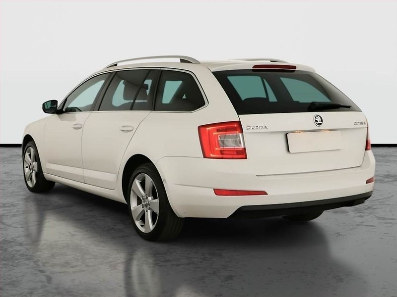 Škoda Octavia (2013) 1.6 TDI, Tempomat - fotka 4 z 14