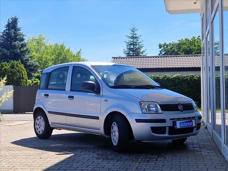 Fiat Panda 1,2 i 1 MAJITEL POUZE 40TIS.km - fotka 7 z 23