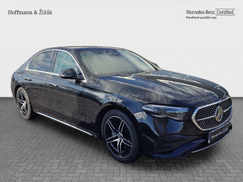 Mercedes-Benz Třídy E E 220 d AMG 4MATIC - fotka 3 z 22
