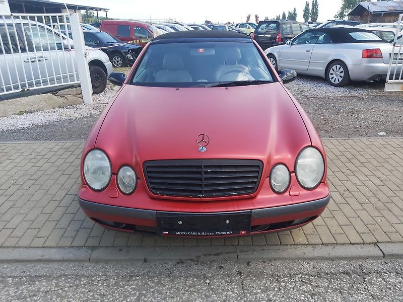 Mercedes-Benz CLK (1998)  320, 160 KW - fotka 3 z 41