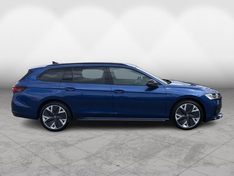 Škoda Superb 2.0 TSI  DSG 7° - fotka 8 z 30