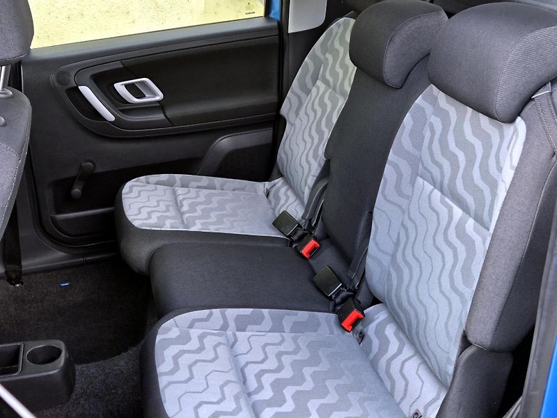 Škoda Roomster i 16V *SERV.KNÍŽKA*KLIMA      - fotka 19 z 40