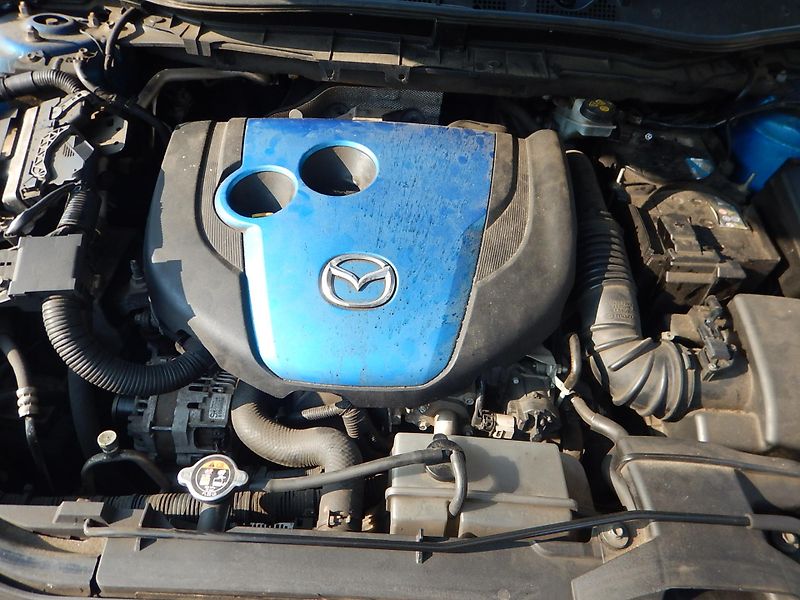 Mazda CX-5 2.2 d 110 kw - fotka 13 z 14