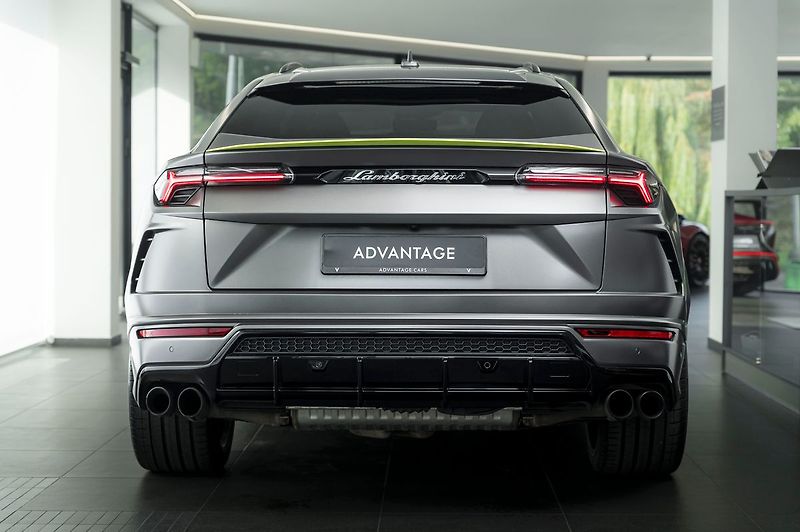 Lamborghini Urus Graphite Capsule/Pano/B&O 3D - fotka 3 z 27