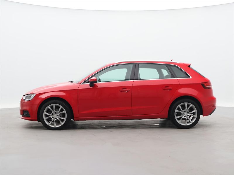 Audi A3 1,6 TDI 81kW Automat CZ - fotka 4 z 28