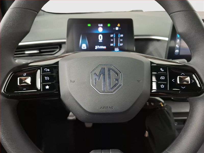 MG MG3 (2025) 1.5, Excite, Virtuální kokpit - fotka 16 z 18