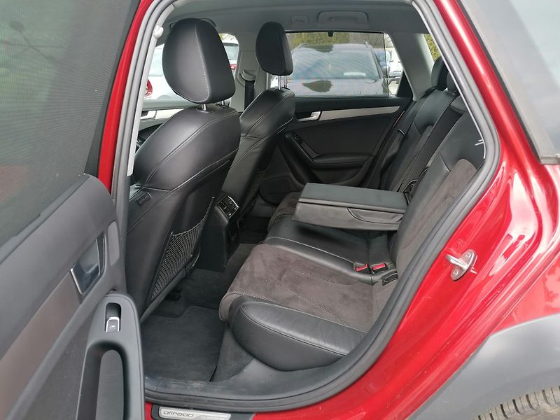 Audi A4 Allroad (2012) 3.0 TDi Quattro - fotka 11 z 25